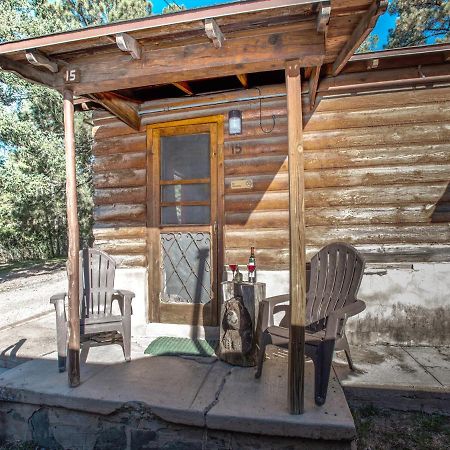 Apache Village Cabinette 15, Queen Bed, Midtown, Sleeps 2 Ruidoso Exterior photo