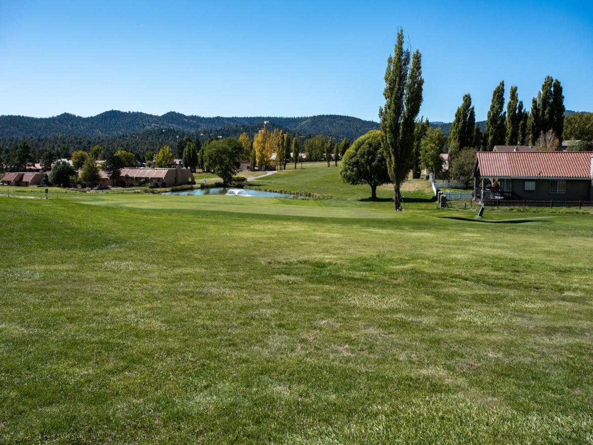 Apache Village Cabinette 15, Queen Bed, Midtown, Sleeps 2 Ruidoso Exterior photo