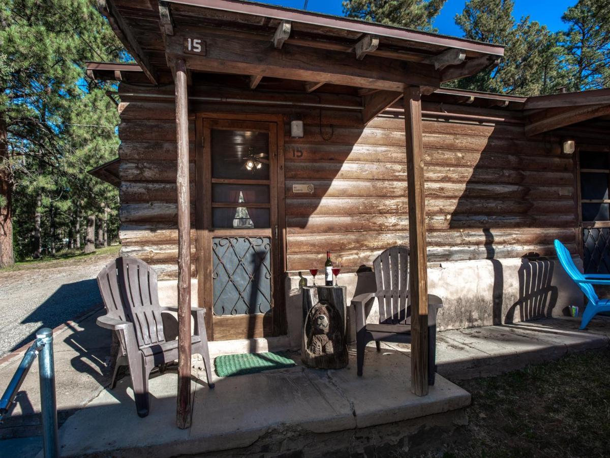 Apache Village Cabinette 15, Queen Bed, Midtown, Sleeps 2 Ruidoso Exterior photo