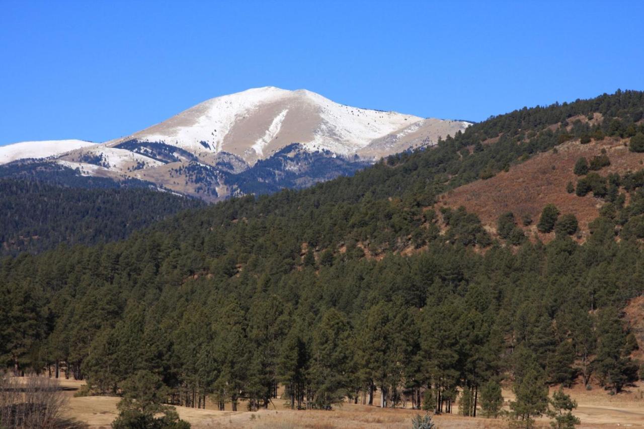 Apache Village Cabinette 15, Queen Bed, Midtown, Sleeps 2 Ruidoso Exterior photo